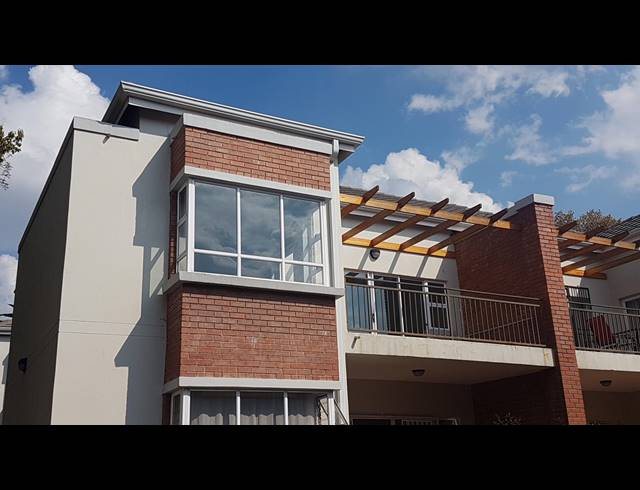 2 BEDROOM APARTMENT TO LET IN PARKVIEW